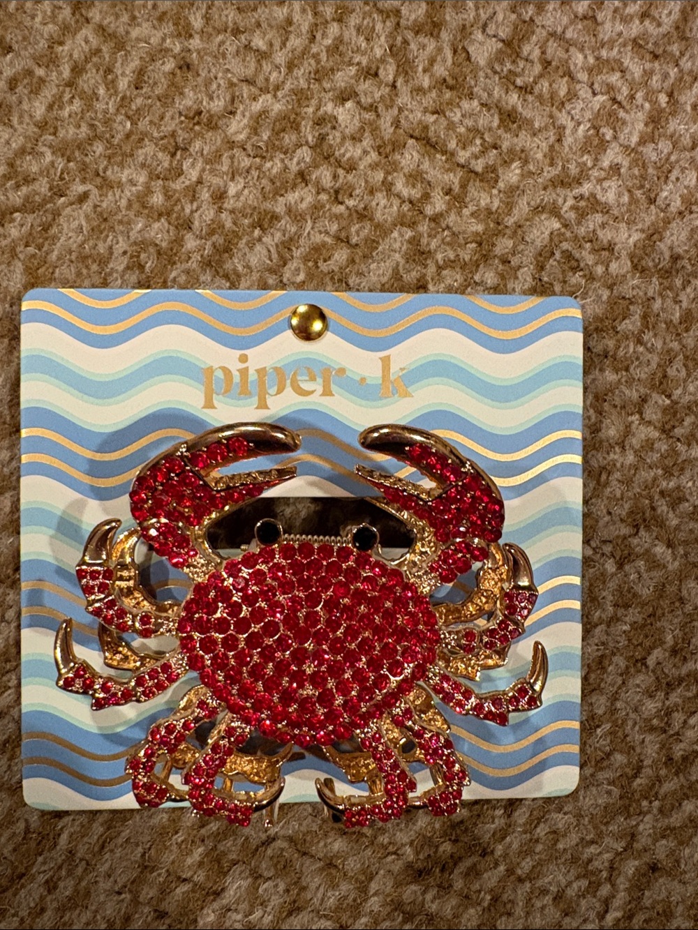Piper-k Red Crystal Crab hair clip - new